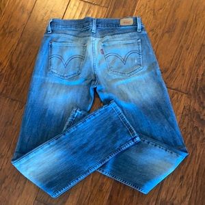 Levi’s 524 jeans